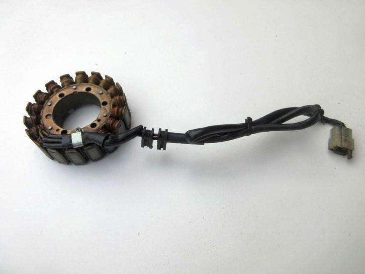 Honda VF750F dynamospoel stator VF 750 F dynamo laad spoel, Motoren, Tuning en Styling, Ophalen of Verzenden
