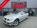 BMW 325i Touring AUT High Executive Leder NaviProf PDC Pano, Auto's, BMW, Origineel Nederlands, Te koop, Zilver of Grijs, 5 stoelen