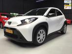 Toyota Aygo X 1.0 VVT-i MT Play I 1e Eigen I Navi I Carplay, Stof, Gebruikt, Euro 6, 920 kg