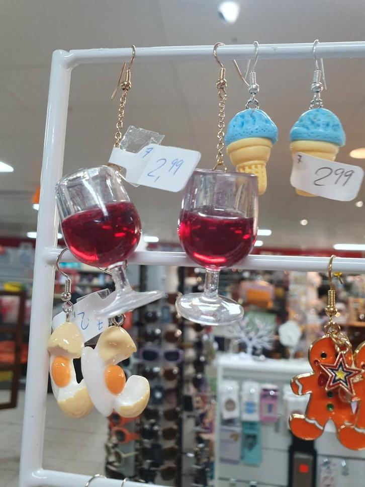 Nieuwe Wijnglas Oorbellen, Sieraden, Tassen en Uiterlijk, Oorbellen, Nieuw, Hangers, Overige materialen, Rood, Ophalen of Verzenden