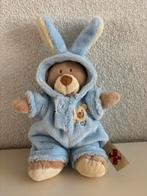 Nicotoy beertje met lichtblauw velours konijnenpakje aan, Kinderen en Baby's, Speelgoed | Knuffels en Pluche, Ophalen of Verzenden