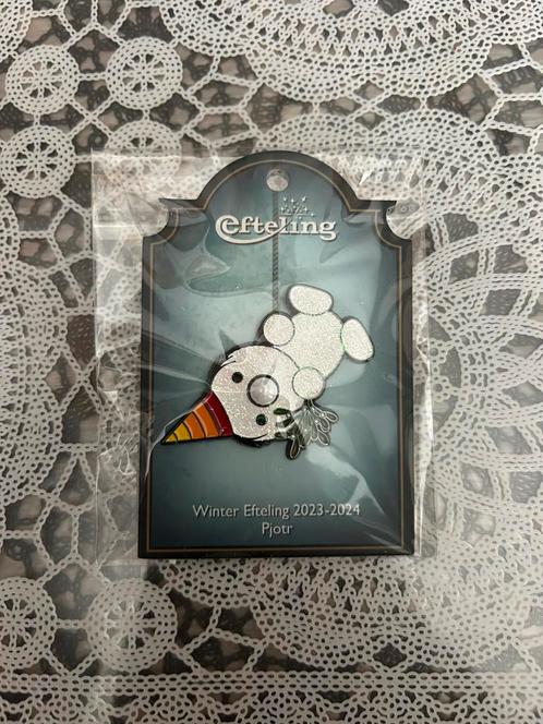 Winter efteling 2023-2024 pjotr, Verzamelen, Efteling, Nieuw, Button of Speldje, Ophalen of Verzenden