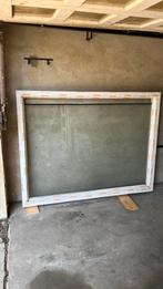 Finstral kunstof kozijn 138cm x 181cm, Ophalen, Kunststof, Raamkozijn