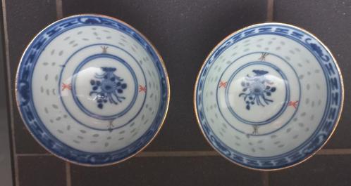 2 mooie porseleinen Chinese rijstkommetjes. puntgaaf, Huis en Inrichting, Keuken | Servies, Zo goed als nieuw, Kom(men), Porselein