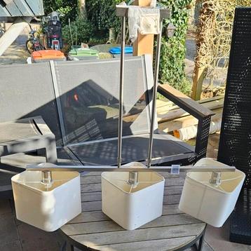 Lamp  beschikbaar voor biedingen