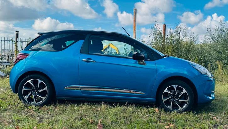 Citroën DS3 Cabrio 1.2 So chic 2016 weinig km, Auto's, Citroën, Particulier, DS3, ABS, Achteruitrijcamera, Adaptieve lichten, Airbags