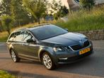 Skoda Octavia 1.6 TDI Greentech 115pk Dsg-7 2019 Grijs, Auto's, Skoda, Stof, Stationwagon, 115 pk, Particulier
