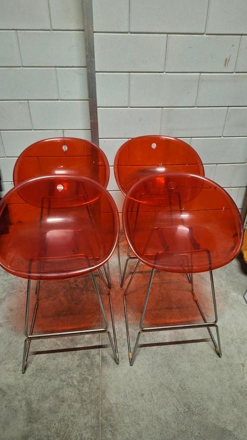 Pedrali - Gliss 902 Barkruk - Transparant Rood, Huis en Inrichting, Barkrukken, Gebruikt, Kunststof, Metaal, 4 krukken, Ophalen