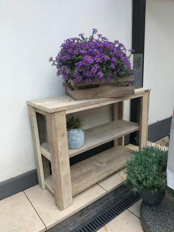 Siertafels geleefd hout  beschikbaar voor biedingen