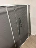 Twee inzet horramen, Ophalen of Verzenden, Zo goed als nieuw, Minder dan 80 cm