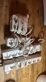 Set van 4 stekkerdozen / verlengsnoeren, Ophalen of Verzenden, Zo goed als nieuw, Hout