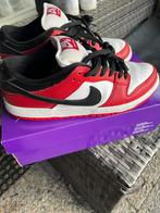 Nike SB Dunk Low “Chicago” – maat 44, Kleding | Heren, Ophalen of Verzenden