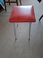 Brabantia vintage kruk rood, Ophalen, Gebruikt, Hout