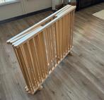 Inklapbare houten box met wieltjes, Ophalen of Verzenden, Zo goed als nieuw, Vierkant, Wieltjes