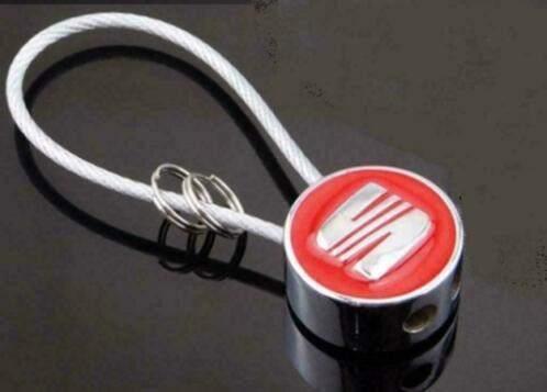 Seat sleutelhanger (rood), Verzamelen, Sleutelhangers, Nieuw, Transport, Ophalen of Verzenden