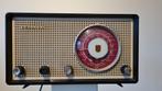 Philips B2X80U radio bakeliet, jaren 50, in nette staat, Ophalen of Verzenden