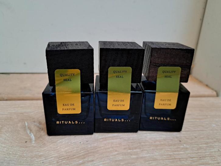 Rituals nuit d'azar 15 ml NIEUW EN ONGEBRUIKT, Sieraden, Tassen en Uiterlijk, Uiterlijk | Parfum, Nieuw, Ophalen of Verzenden