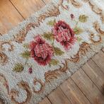 Lucky Vintage Smyrna wollen kleed met rozen, Huis en Inrichting, Gebruikt, Kleed, Rechthoekig, Rozen