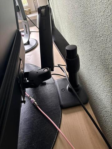 Monitor arm HP beschikbaar voor biedingen