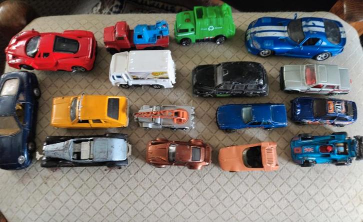 Vintage Auto's - Verzamelaarsobjecten, Kinderen en Baby's, Speelgoed | Overig, Gebruikt, Jongen of Meisje, Verzenden