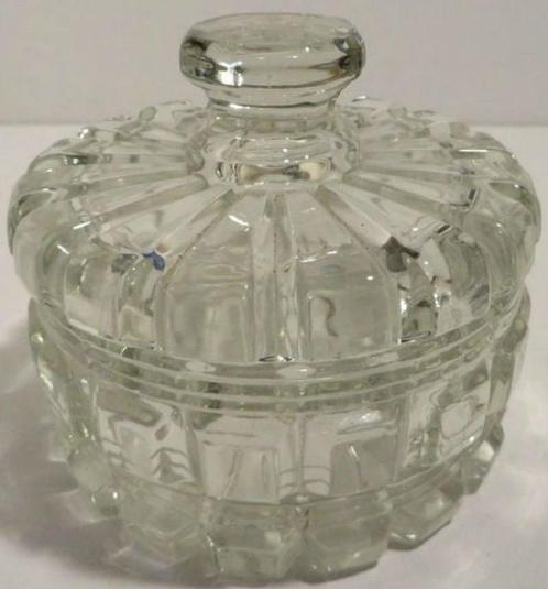 Bohemia Bonbonnière met deksel, Antiek en Kunst, Antiek | Glas en Kristal, Ophalen of Verzenden