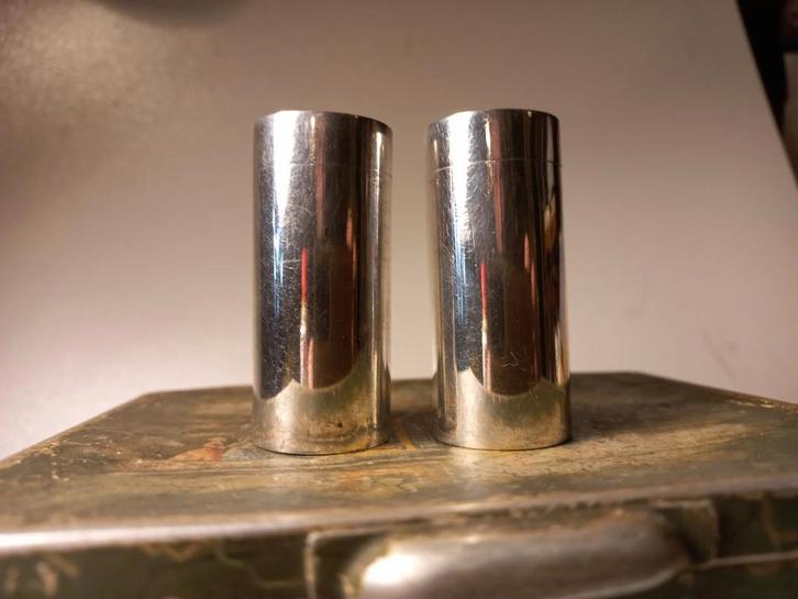 Hypermodern zilvere peper en zoutstel, Antiek en Kunst, Antiek | Goud en Zilver, Zilver, Ophalen of Verzenden