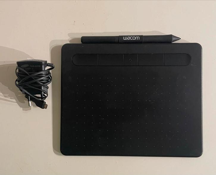 Wacom Intuos Small Bluetooth - Zo goed als nieuw, Computers en Software, Tekentablets, Zo goed als nieuw, Draadloos, Ophalen of Verzenden