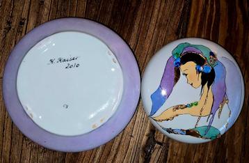 ZOLDER RUIMING veel antiek * K.kaiser
Porcelain
24kgold * beschikbaar voor biedingen