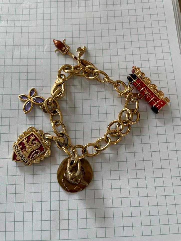 Harry Potter Bedelarmband, Sieraden, Tassen en Uiterlijk, Armbanden, Gebruikt, Overige materialen, Goud, Met bedels of kralen