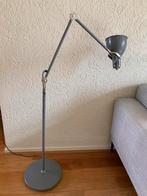 IKEA Vloerlamp ARÖD Grijs - Verstelbaar, Huis en Inrichting, Lampen | Vloerlampen, Ophalen, Gebruikt, Metaal, 150 tot 200 cm