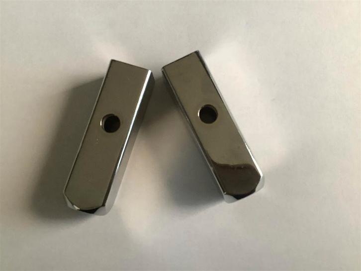 Montageblokje voor Highway Steps –-ZONDER bout, Motoren, Accessoires | Overige, Nieuw, Ophalen of Verzenden