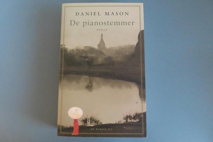 Pianostemmer - Daniel Mason, Boeken, Romans, Zo goed als nieuw, Ophalen of Verzenden