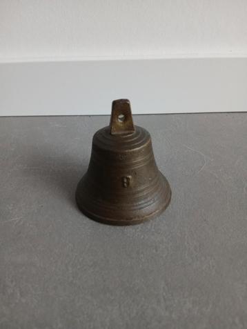 Vintage Metalen Bel - Helder Geluid beschikbaar voor biedingen