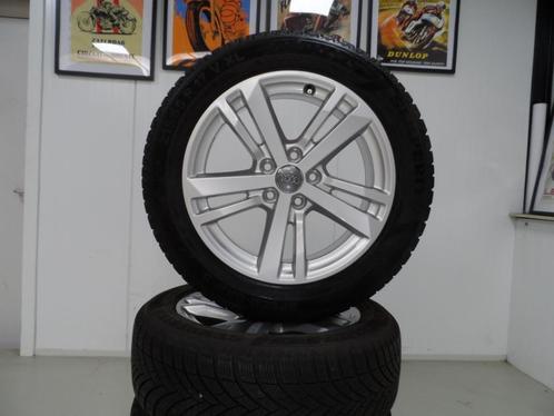 17 inch origineel Audi Q2 winterbanden set als nieuw, Auto-onderdelen, Banden en Velgen, Banden en Velgen, Winterbanden, 17 inch