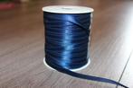 Polyester satijn lint - donker blauw - #1715, Hobby en Vrije tijd, Naaien en Fournituren, Ophalen of Verzenden, Nieuw, Lint, Band of Elastiek