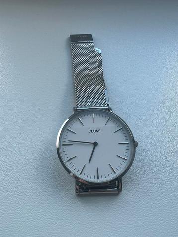 Cluse horloge zilver + 2 bandjes beschikbaar voor biedingen