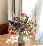 Groene ananas vaas opgemaakt met zijden silka bloemen., Huis en Inrichting, Binnen, Nieuw, Ophalen of Verzenden, Nvt