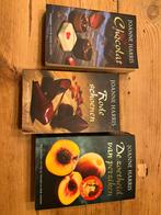 Trilogie Joanne Harris - chocolat, rode schoenen, zoetheid.., Joanne Harris, Ophalen of Verzenden, Europa overig, Zo goed als nieuw
