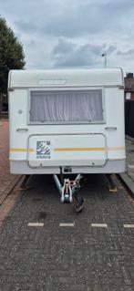 Knaus Sudwind 1992 - Goede staat met voortent en luifel, Caravans en Kamperen, Caravans, 65 kg, Omvormbare zithoek, Treinzit, Particulier