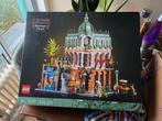 LEGO Icons boetiekhotel 10297, Kinderen en Baby's, Speelgoed | Duplo en Lego, Ophalen of Verzenden, Zo goed als nieuw, Complete set