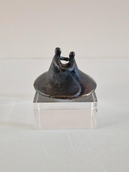 Bronzen dansend paar van Corry Ammerlaan., Antiek en Kunst, Kunst | Designobjecten, Ophalen of Verzenden