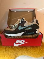 Nike Air Max 90 - Maat 45 rattan, Ophalen of Verzenden, Zo goed als nieuw, Bruin, Sneakers of Gympen