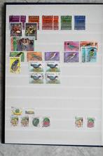 Postzegels Suriname gestempeld met postzegelcatalogus, Ophalen of Verzenden, Gestempeld