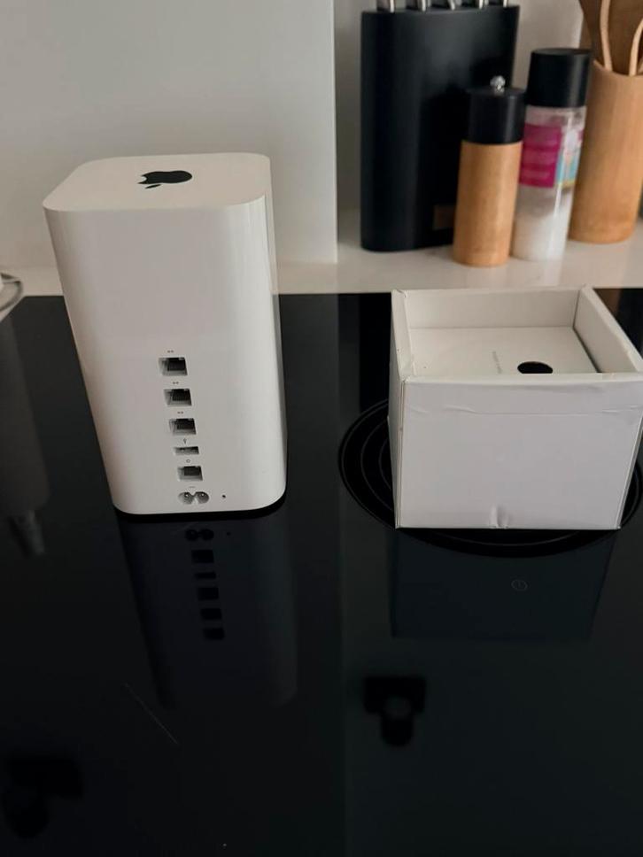 Apple timecapsule 8tb, Computers en Software, NAS, Zo goed als nieuw, Ophalen