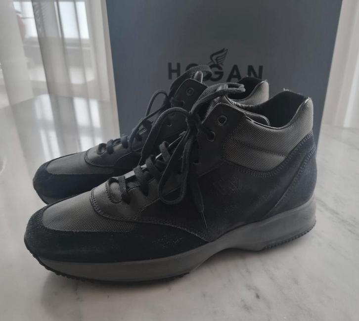 Prachtige Hogan hoge sneakers donkerblauw mt 44 / 10, Kleding | Heren, Schoenen, Zo goed als nieuw, Blauw, Ophalen of Verzenden