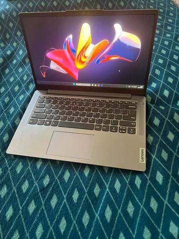 Lenovo IdeaPad Slim 3 beschikbaar voor biedingen