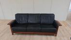 Schuitema art Deco Zwart Lederen Bank met Opklapbare Armen, Huis en Inrichting, Banken | Bankstellen, Gebruikt, Driepersoons, Ophalen of Verzenden