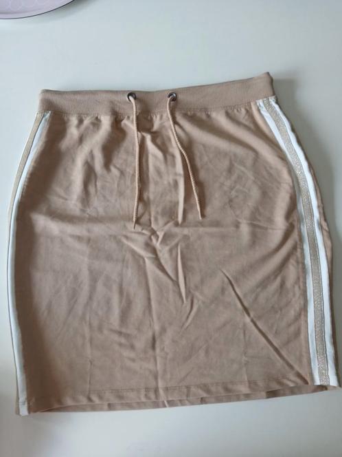 Rok maat XL (nieuw), Kleding | Dames, Rokken, Nieuw, Maat 46/48 (XL) of groter, Wit, Boven de knie, Ophalen
