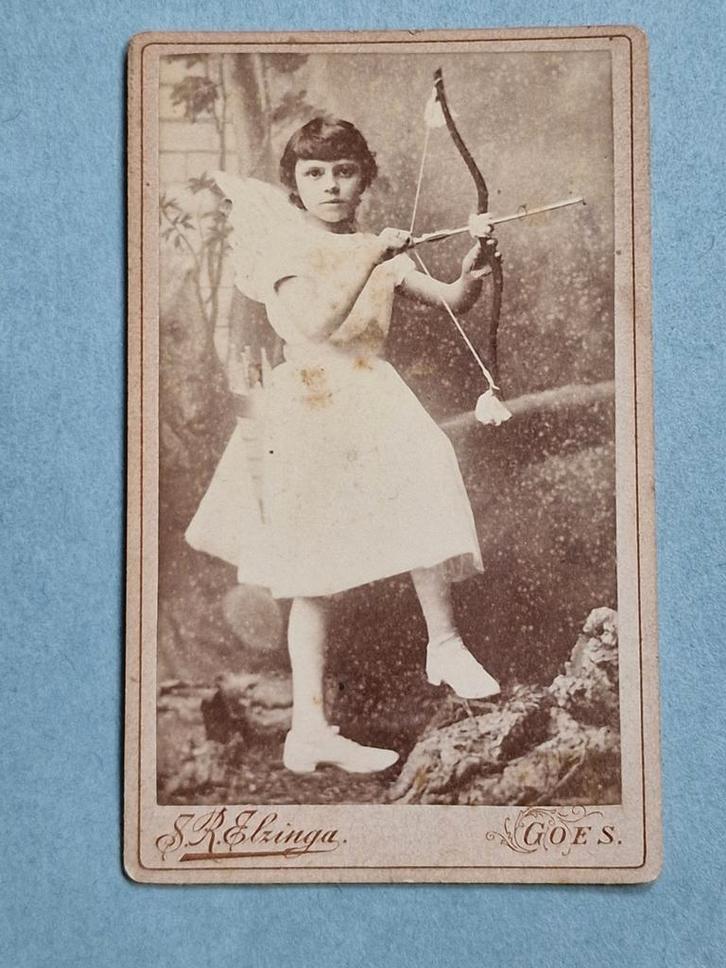 51) CDV/ FOTO SYTZE REINDER ELSINGA GOES 1858-1912 ENGELTJE, Verzamelen, Foto's en Prenten, Gebruikt, Foto, Kind, Voor 1940, Ophalen of Verzenden