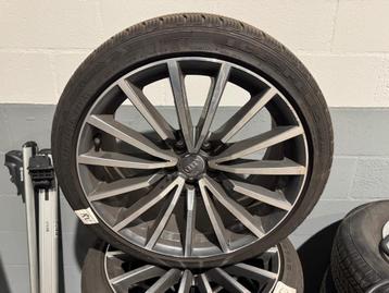 Originele Audi Velgen met banden 19" beschikbaar voor biedingen